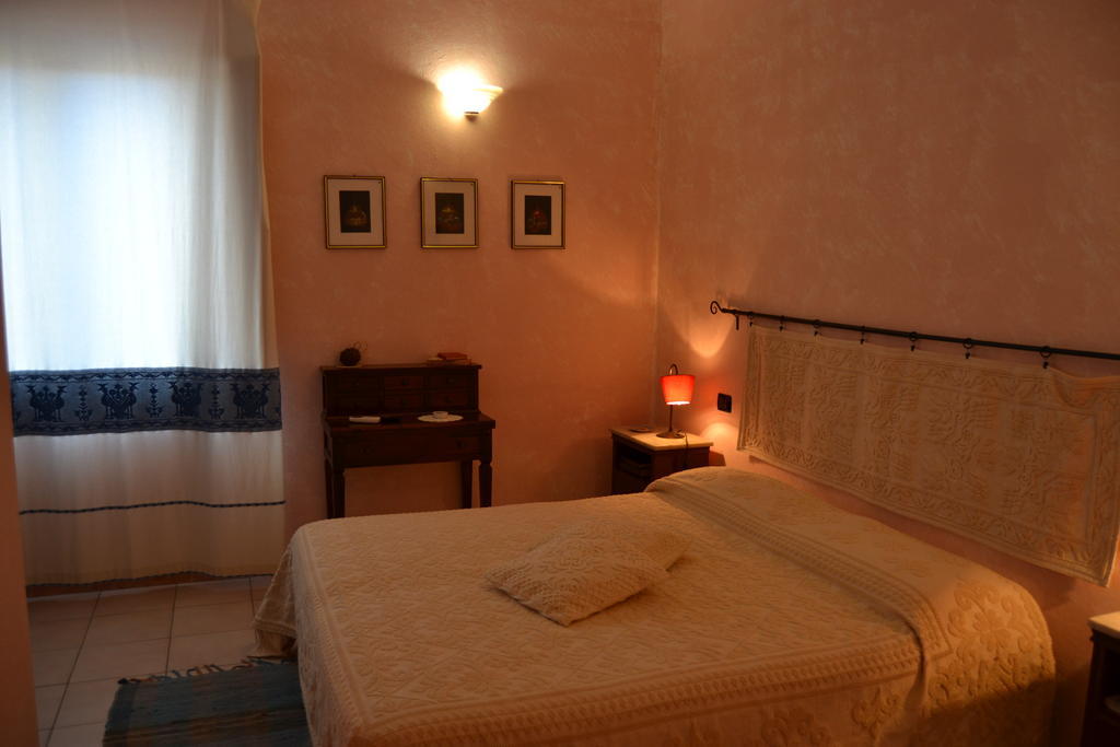 S'Attobiu B&B And Guest-Houses Teulada Extérieur photo