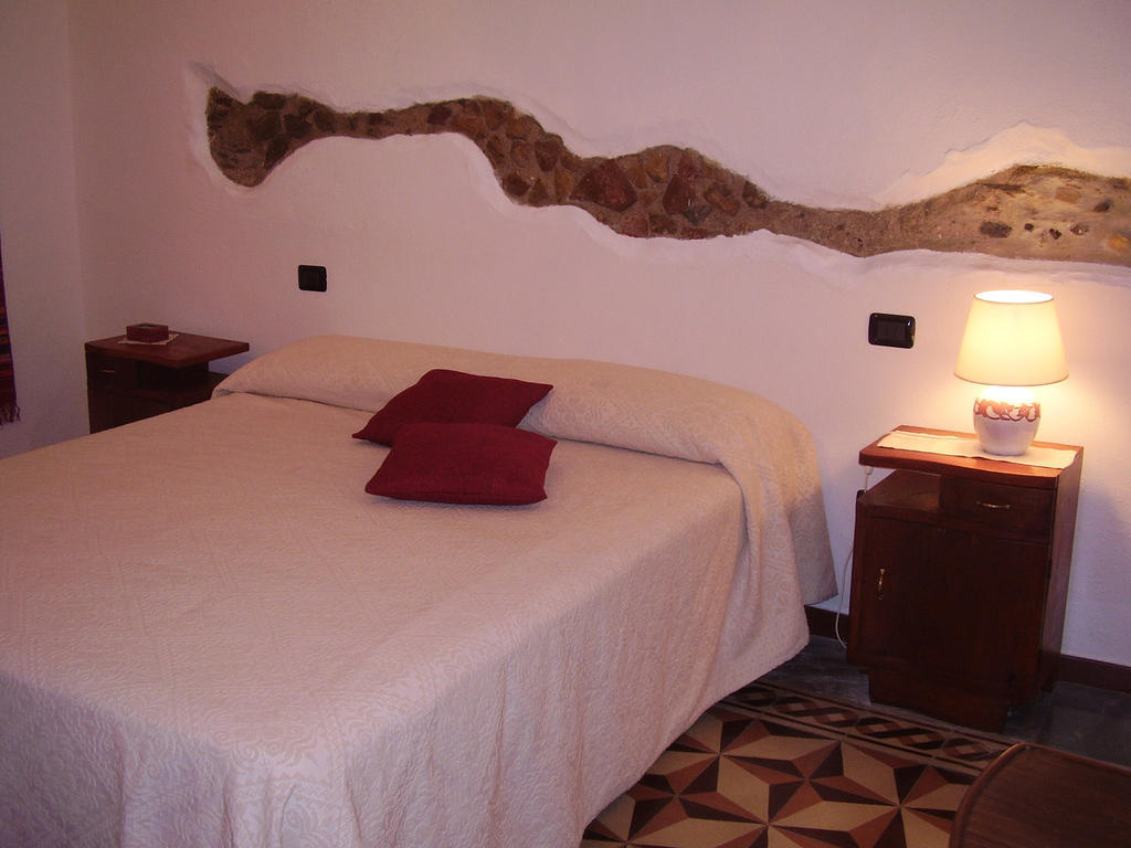 S'Attobiu B&B And Guest-Houses Teulada Extérieur photo